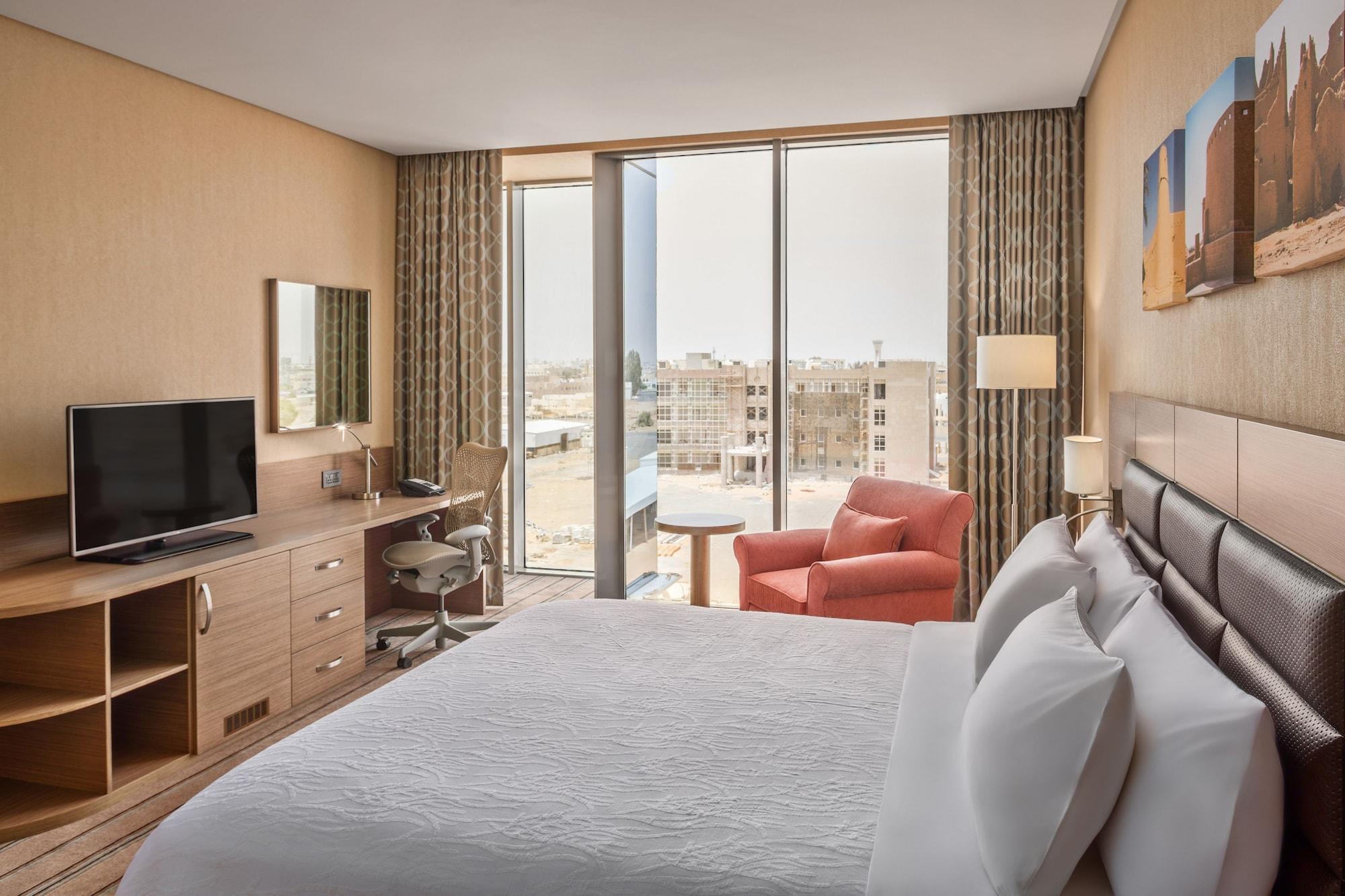 Hilton Garden Inn Tabuk Exterior photo
