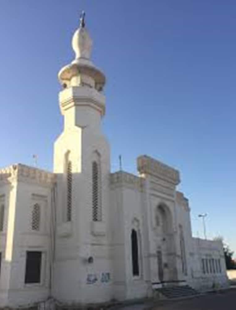 Hilton Garden Inn Tabuk Exterior photo
